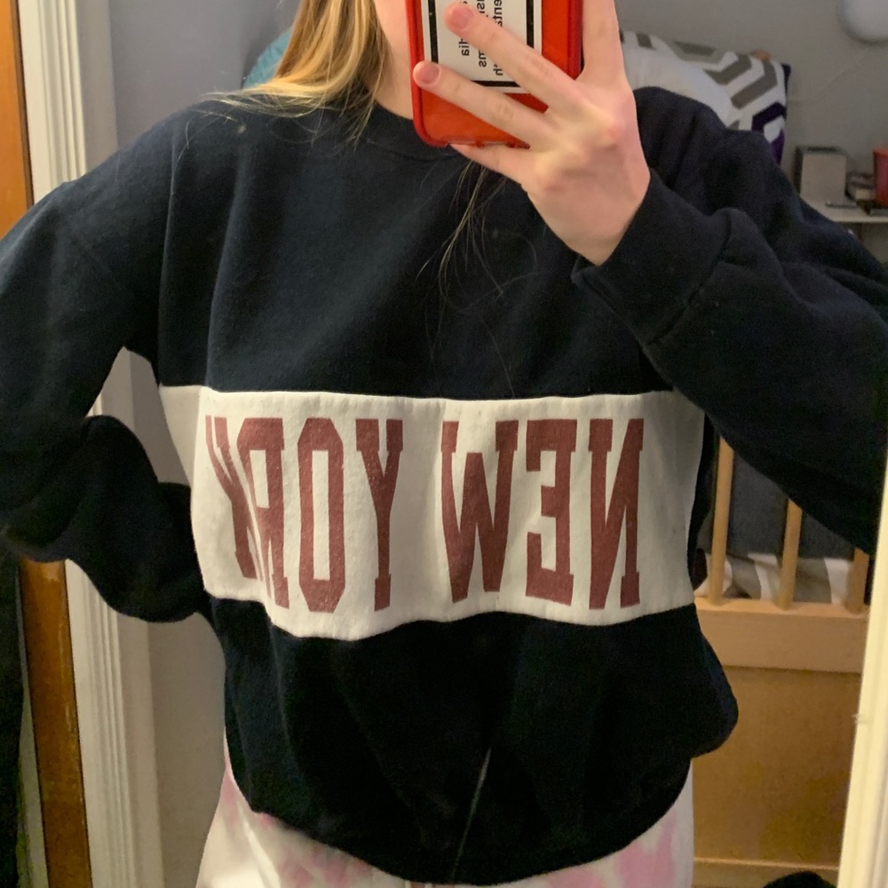 Brandy Melville New York sweatshirt